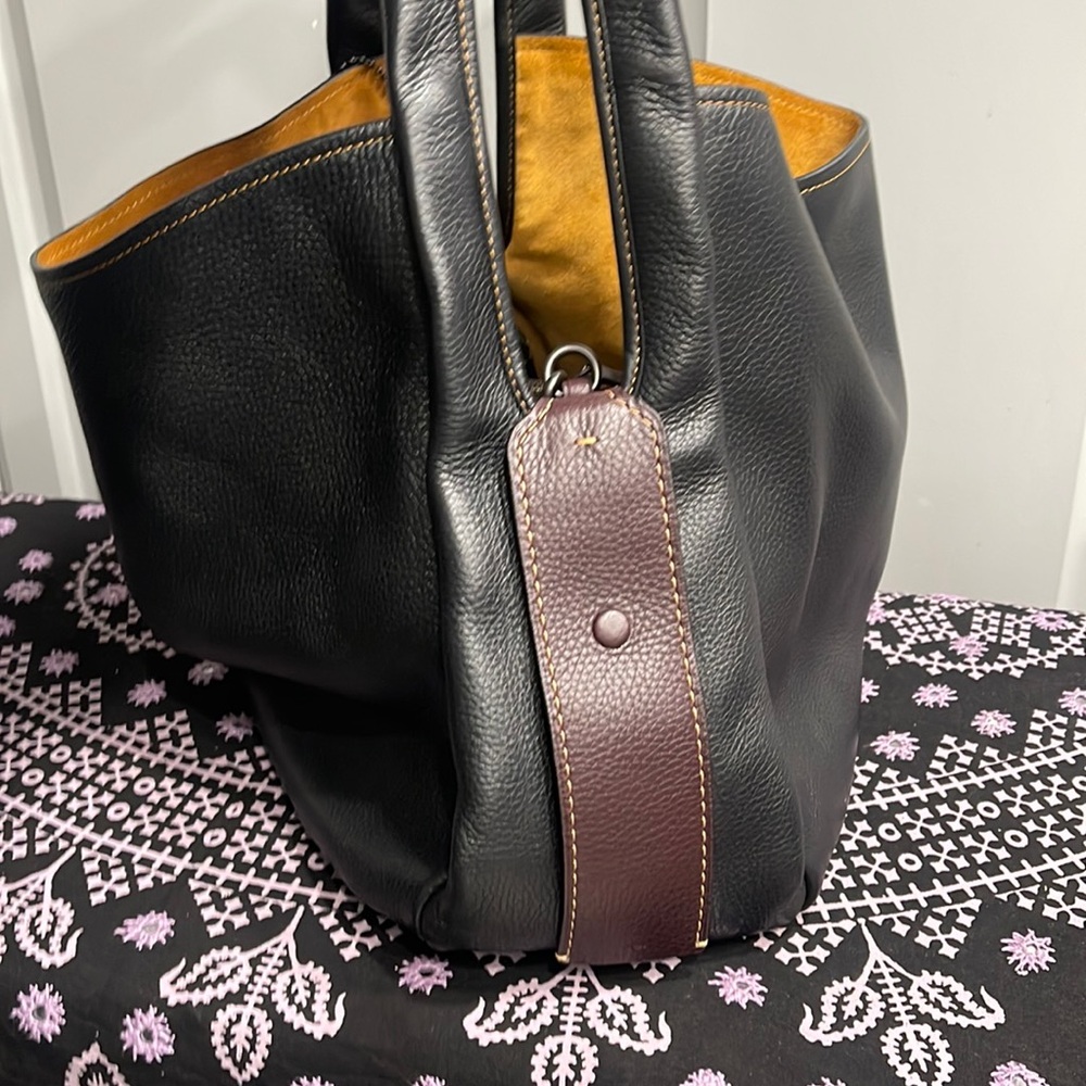 Coach Black and Tan Leather Tote - Picture 8 of 16
